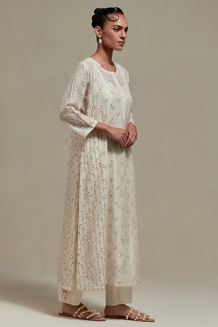 Off-White Cotton Chanderi Sequins Embroidered Straight Kurta Set by Kora at Pernia's Pop Up Shop