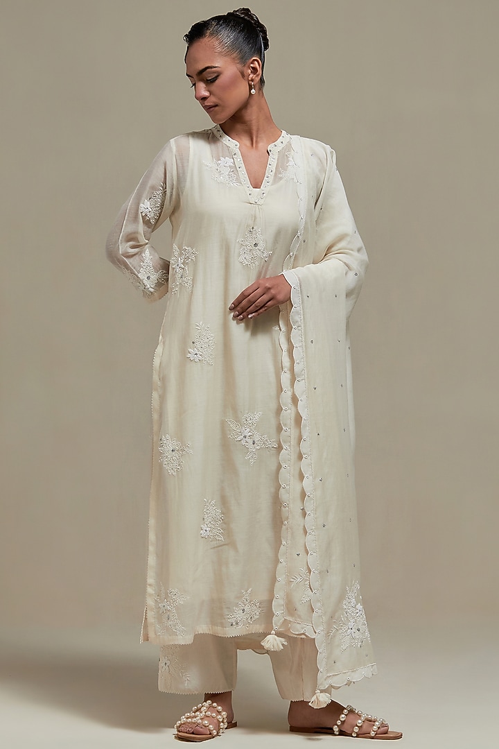Off-White Cotton Chanderi Sequins Embroidered Straight Kurta Set by Kora at Pernia's Pop Up Shop