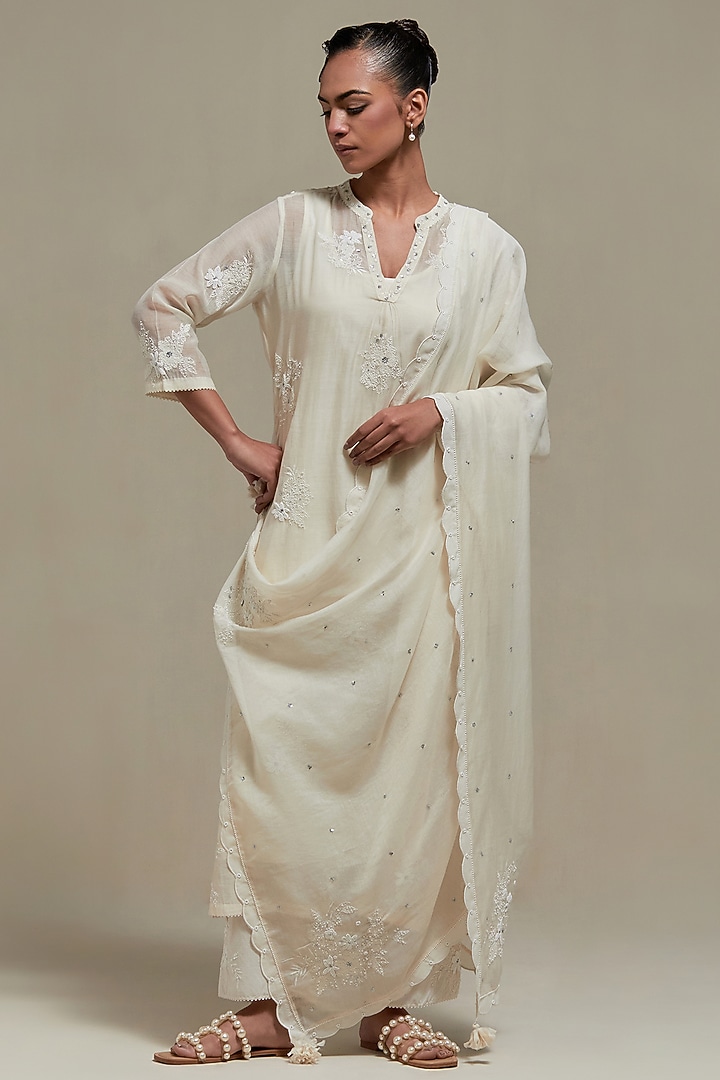 Off-White Cotton Chanderi Sequins Embroidered Straight Kurta Set by Kora at Pernia's Pop Up Shop