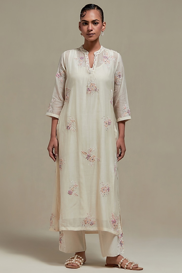 Off-White Cotton Chanderi Sequins Embroidered Straight Kurta Set by Kora at Pernia's Pop Up Shop