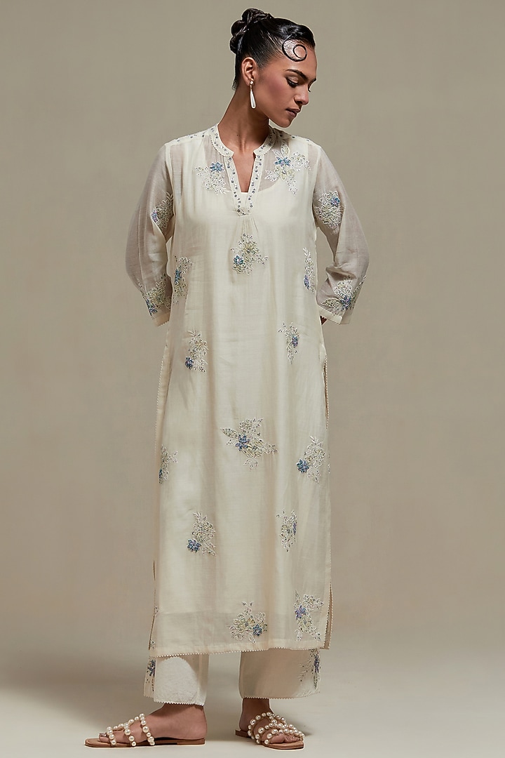 Off-White Cotton Chanderi Sequins Embroidered Straight Kurta Set by Kora at Pernia's Pop Up Shop