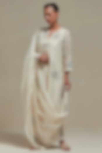 Off-White Cotton Chanderi Sequins Embroidered Straight Kurta Set by Kora at Pernia's Pop Up Shop