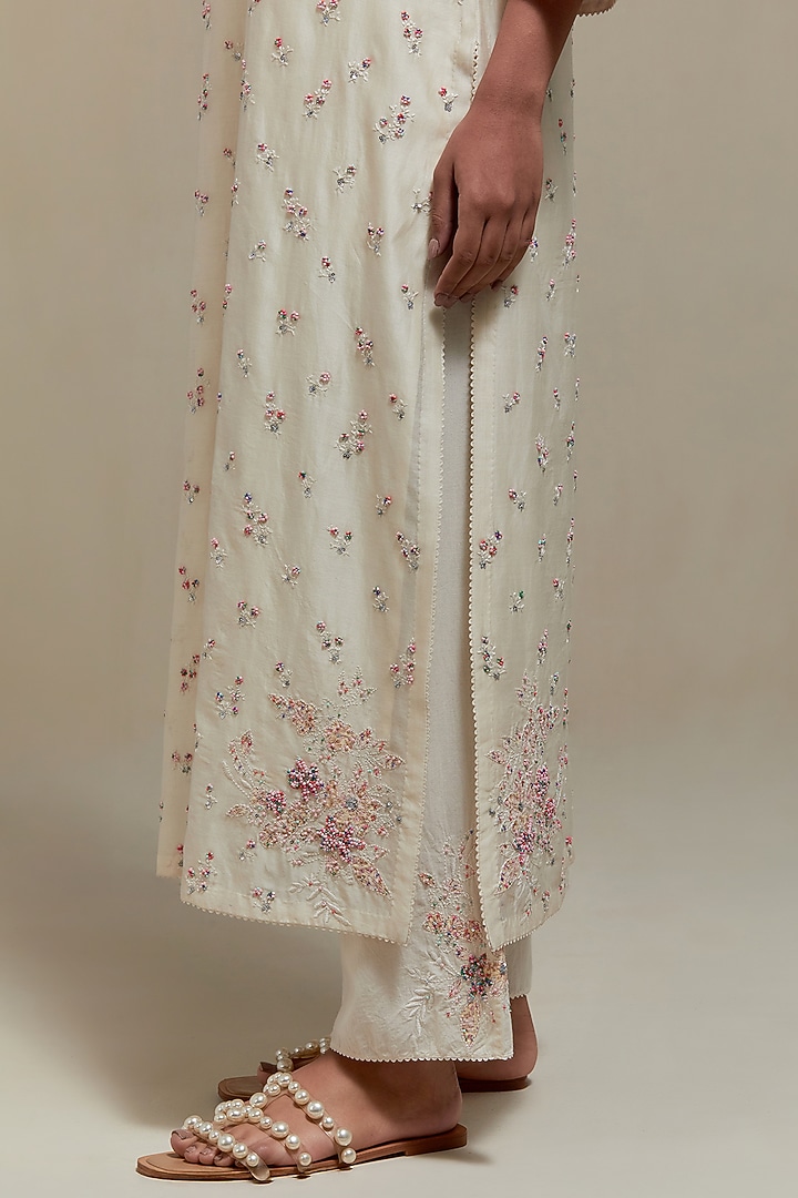 Off-White Cotton Chanderi Sequins Embroidered Straight Kurta Set by Kora at Pernia's Pop Up Shop