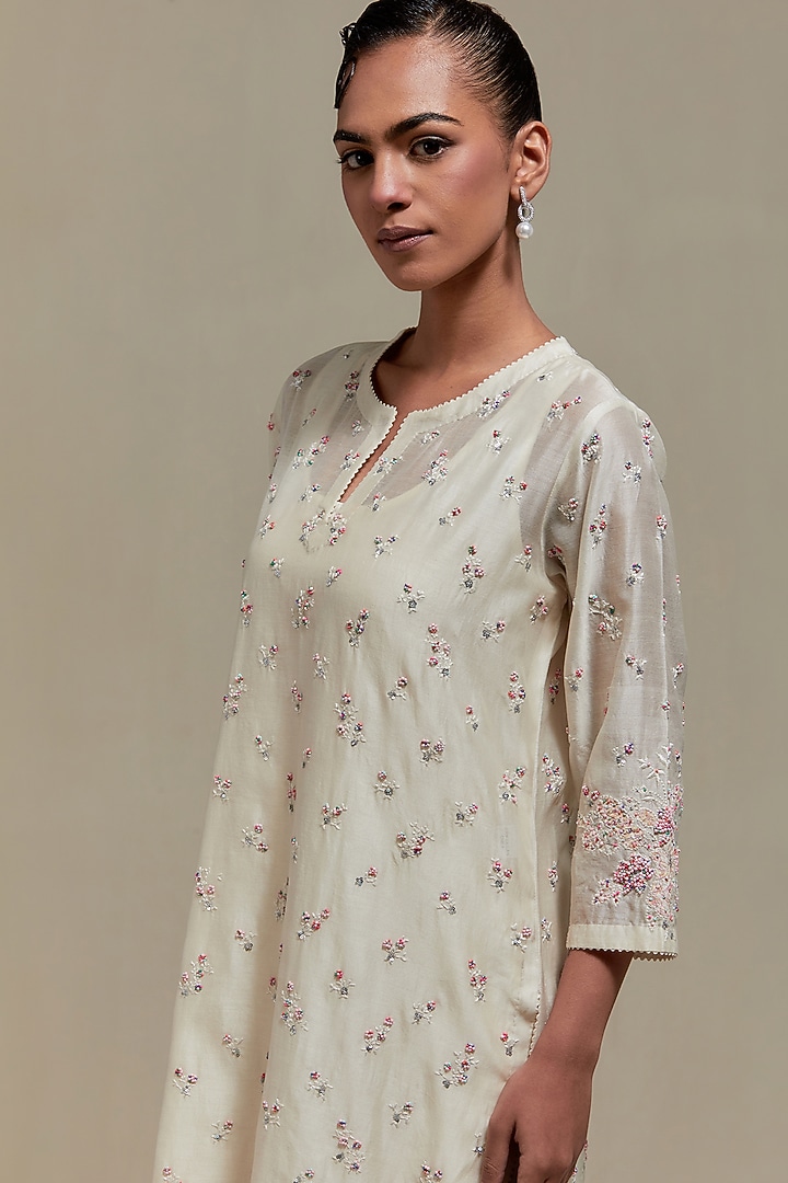 Off-White Cotton Chanderi Sequins Embroidered Straight Kurta Set by Kora at Pernia's Pop Up Shop