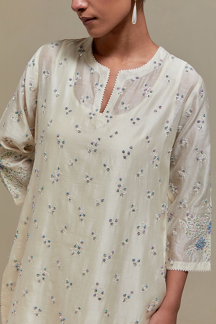 Off-White Cotton Chanderi Sequins Embroidered Straight Kurta Set by Kora at Pernia's Pop Up Shop