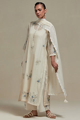 Off-White Cotton Chanderi Applique Embroidered Kurta Set by Kora