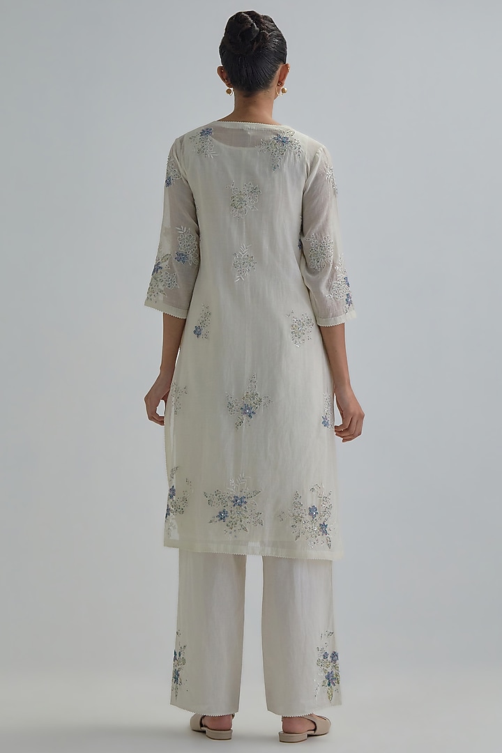 Off-White Cotton Chanderi Applique Embroidered Kurta Set by Kora at Pernia's Pop Up Shop