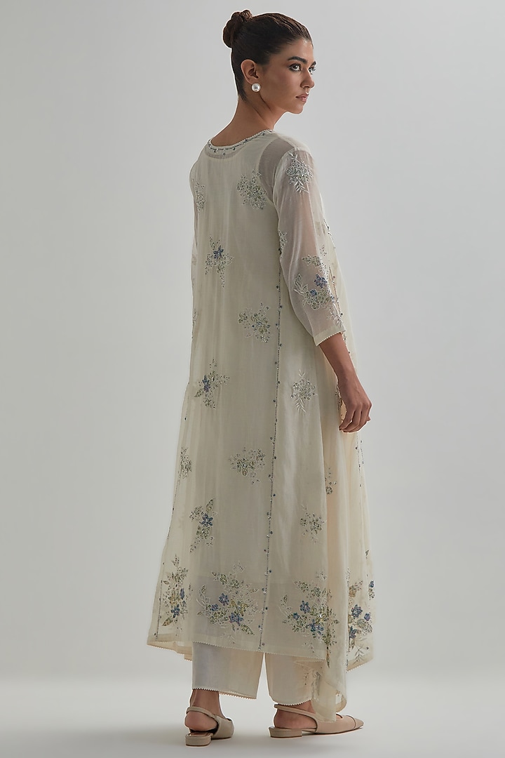 Off-White Cotton Chanderi Applique Embroidered Kurta Set by Kora at Pernia's Pop Up Shop