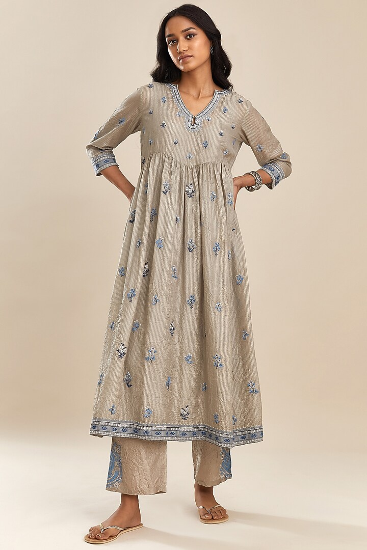 Grey Silk Embroidered Kurta Set by Kora at Pernia's Pop Up Shop