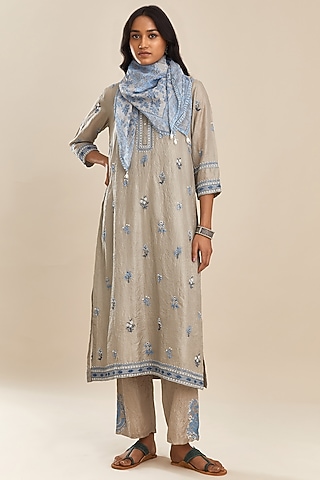 Grey Crushed Silk Kurta Set by Kora