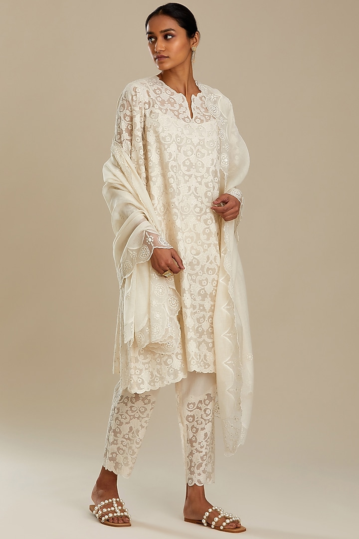 Off-White Cotton Chanderi Kurta Set by Kora at Pernia's Pop Up Shop