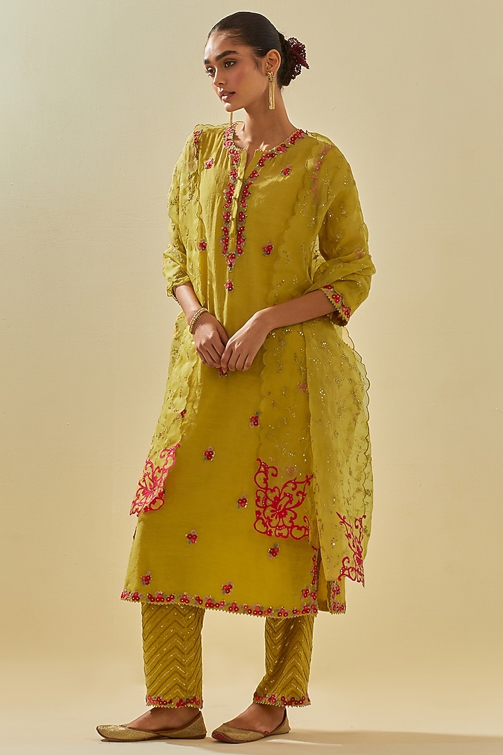 Yellow Tissue Chanderi Floral Embroidered Kurta Set by Kora at Pernia's Pop Up Shop