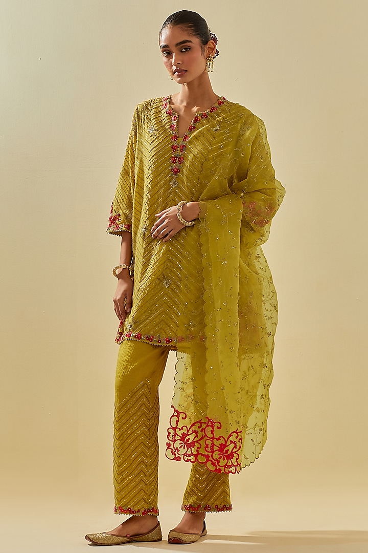 Yellow Tissue Chanderi Floral Embroidered Kurta Set by Kora at Pernia's Pop Up Shop