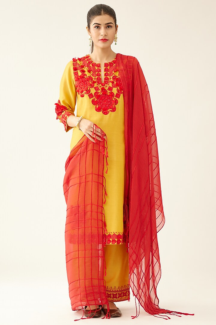 Golden Yellow Silk Chanderi Embroidered Kurta Set by Kora at Pernia's Pop Up Shop
