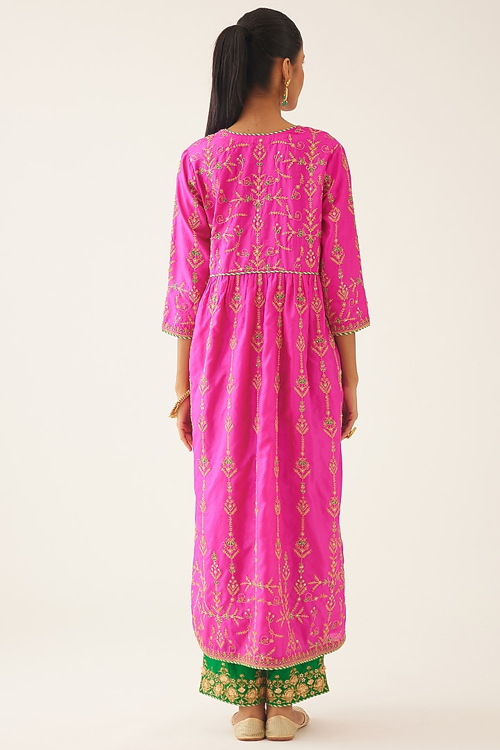 Fuchsia Pink Silk Thread Embroidered Kurta Set by Kora at Pernia's Pop Up Shop