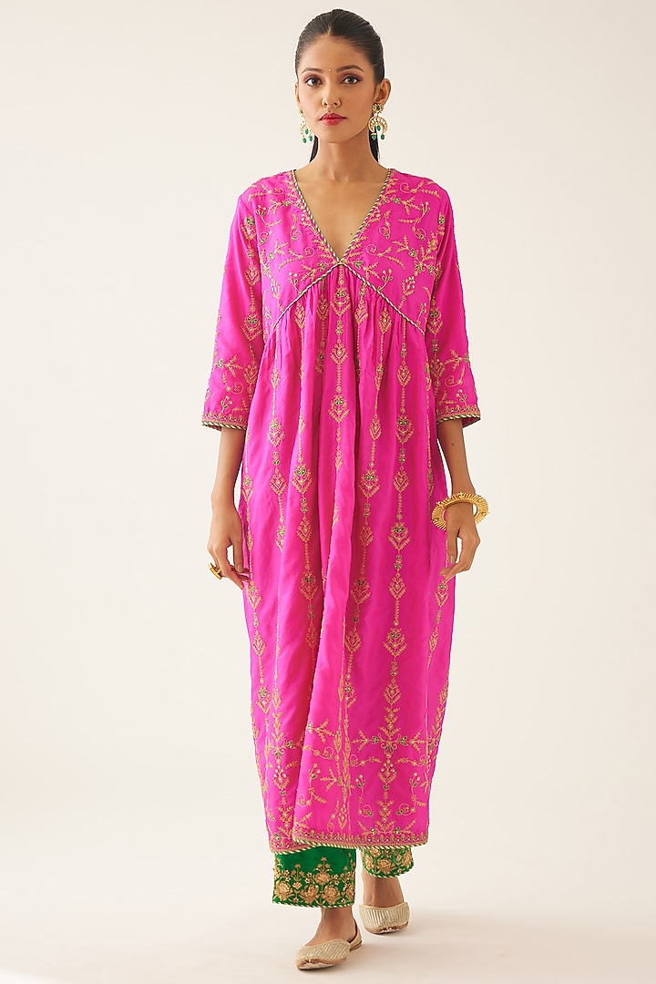 Fuchsia Pink Silk Thread Embroidered Kurta Set by Kora at Pernia's Pop Up Shop
