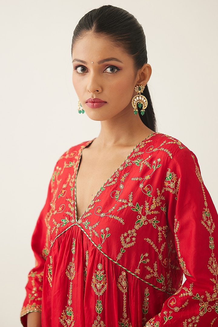 Red Silk Thread Embroidered Kurta Set by Kora at Pernia's Pop Up Shop