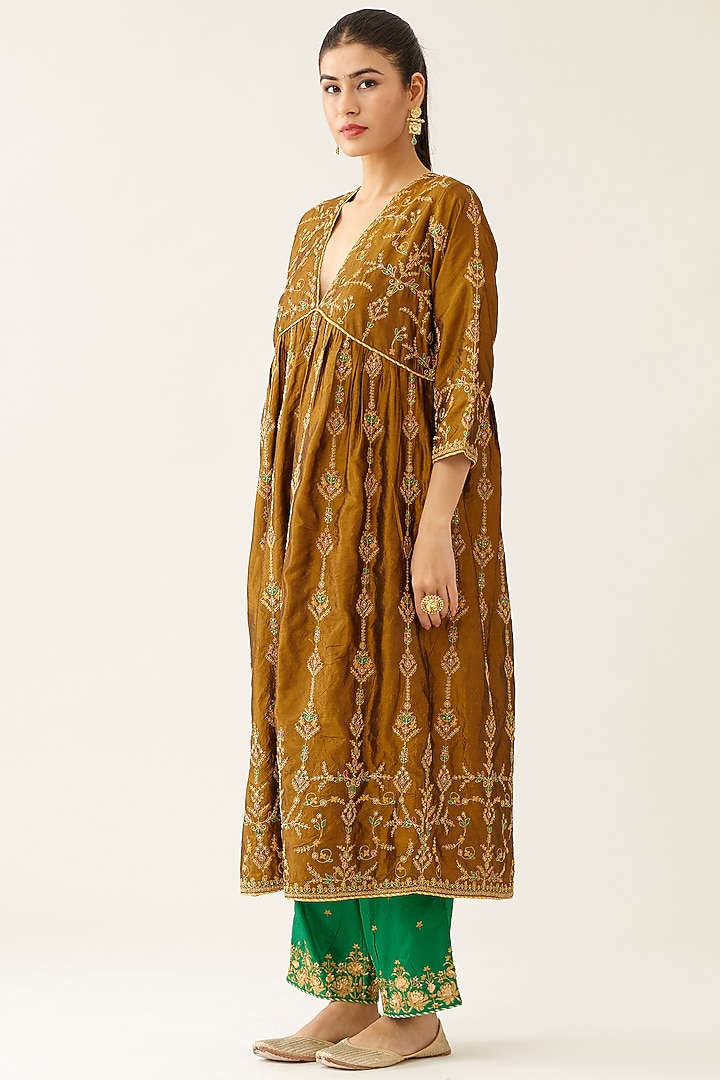 Golden Olive Silk Thread Embroidered Kurta Set by Kora at Pernia's Pop Up Shop