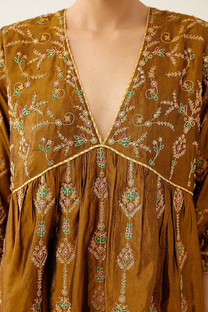 Golden Olive Silk Thread Embroidered Kurta Set by Kora at Pernia's Pop Up Shop