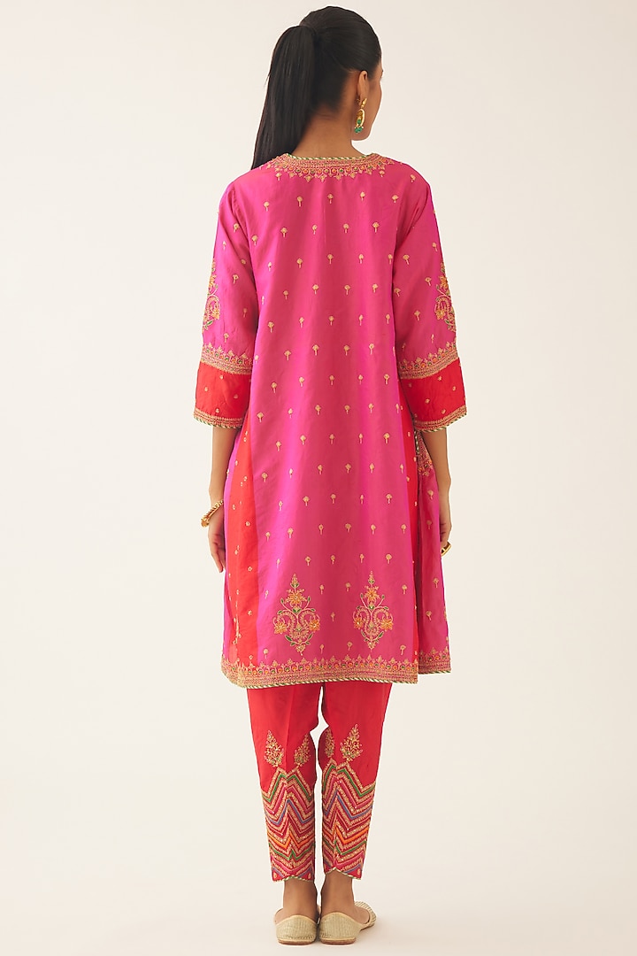 Fuchsia Embroidered Kurta with Solid Pants