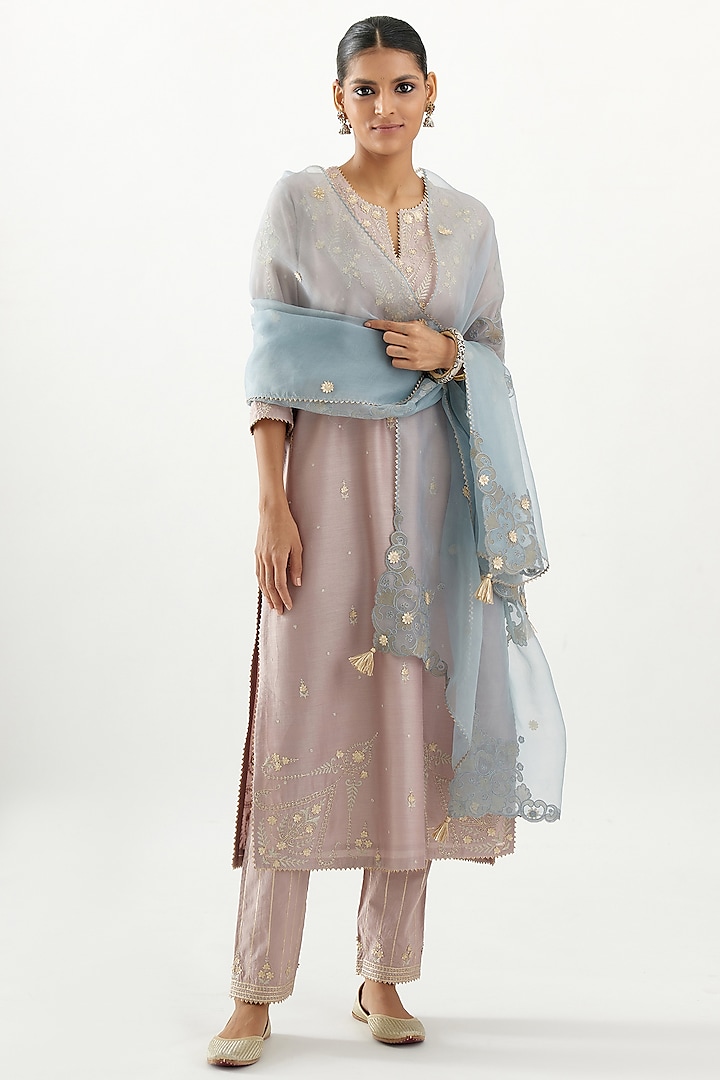 Lilac Embroidered Kurta Set by Kora at Pernia's Pop Up Shop