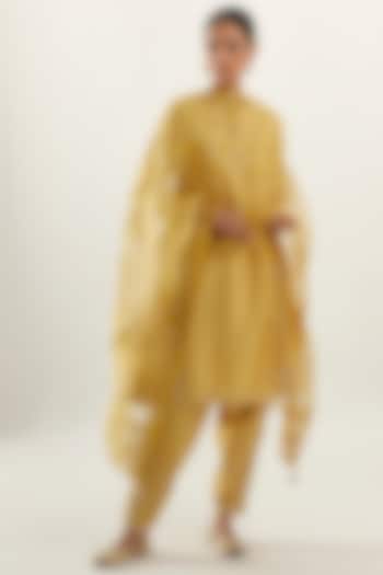 Yellow Silk Chanderi Kurta Set by Kora at Pernia's Pop Up Shop