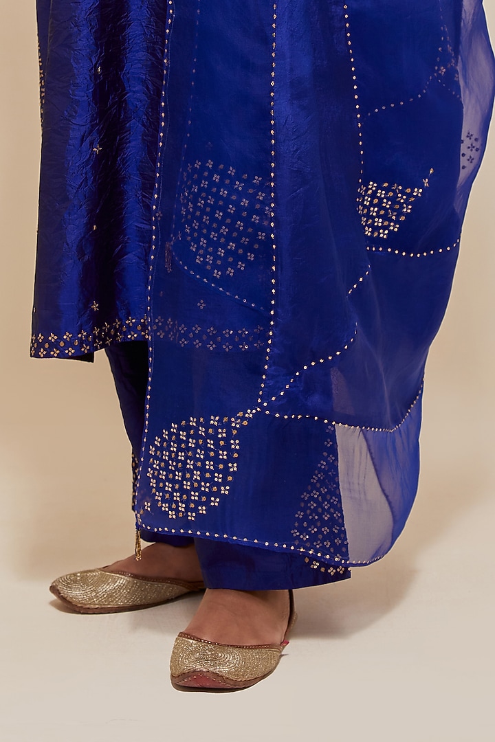 Blue Silk Sequins Hand Embroidered Straight Kurta Set by Kora at Pernia's Pop Up Shop