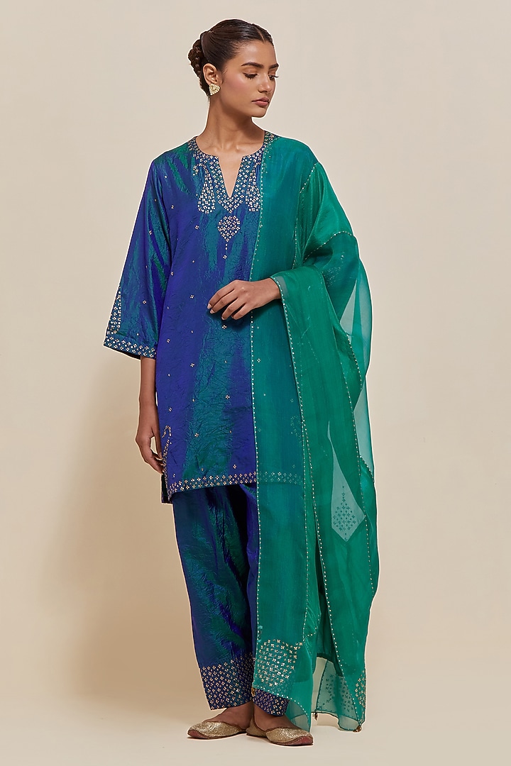 Teal Blue Silk Sequins Hand Embroidered Straight Short Kurta Set by Kora at Pernia's Pop Up Shop