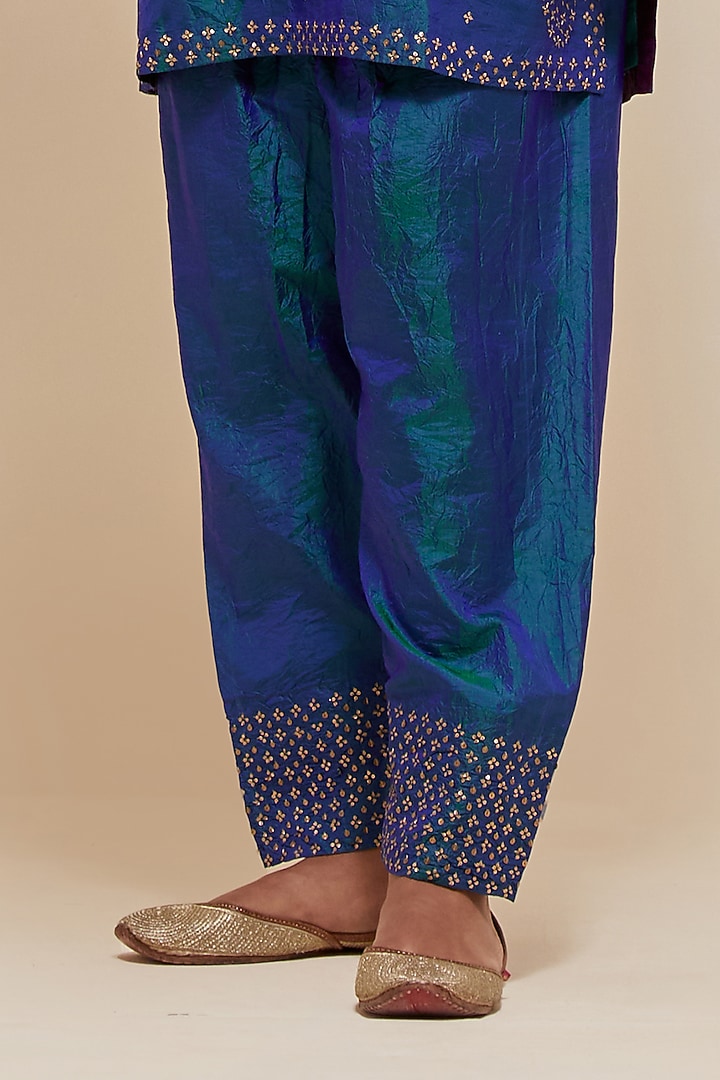 Teal Blue Silk Sequins Hand Embroidered Straight Short Kurta Set by Kora at Pernia's Pop Up Shop