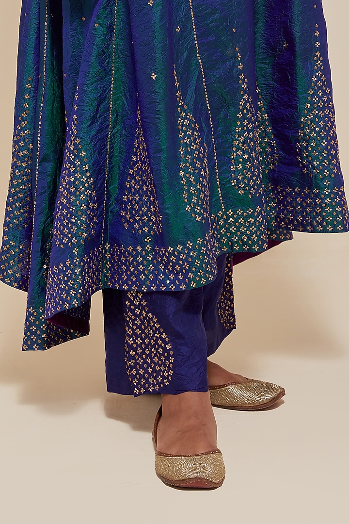 Teal Blue Silk Hand Embroidered Kurta Set by Kora at Pernia's Pop Up Shop