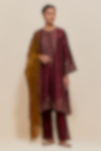 Maroon Silk Sequins Hand Embroidered Short Kalidar Kurta Set by Kora at Pernia's Pop Up Shop