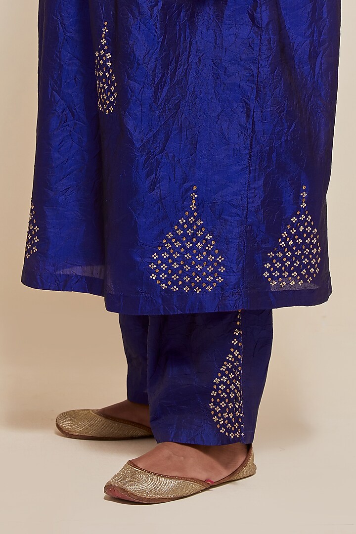 Blue Silk Sequins Hand Embroidered Kurta Set by Kora at Pernia's Pop Up Shop