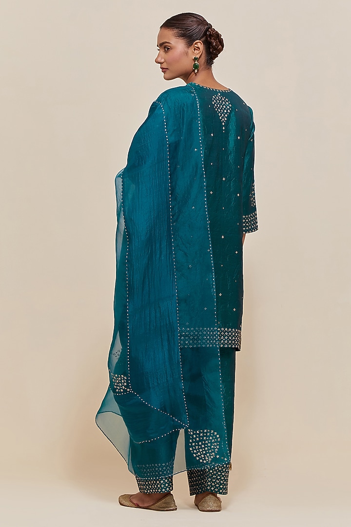 Teal Green Silk Sequins Hand Embroidered Straight Short Kurta Set by Kora at Pernia's Pop Up Shop