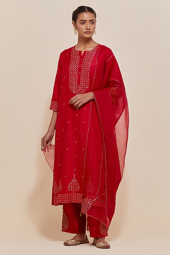 Red Silk Sequins Hand Embroidered Straight Kurta Set by Kora at Pernia's Pop Up Shop