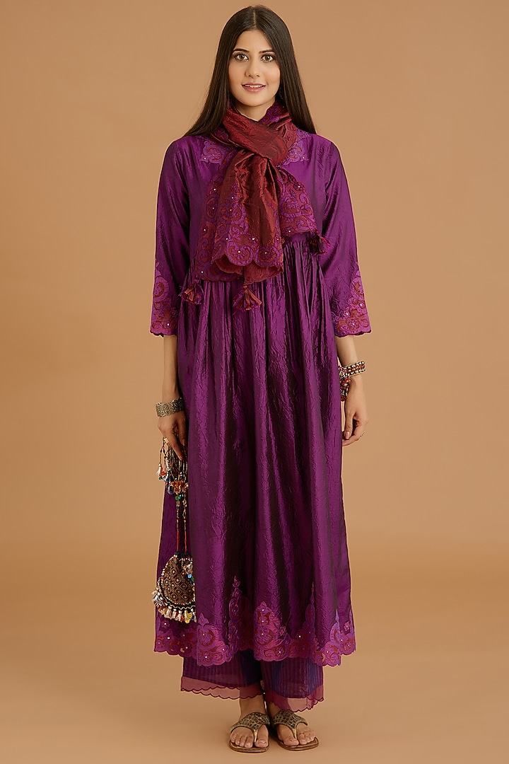 Purple Hand Embroidered Long Kurta Set by Kora at Pernia's Pop Up Shop