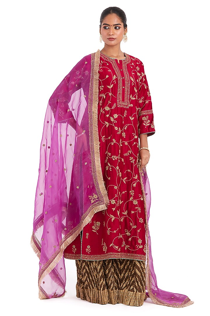 Red Silk Chanderi Jaal Embroidered Kurta Set by Kora at Pernia's Pop Up Shop