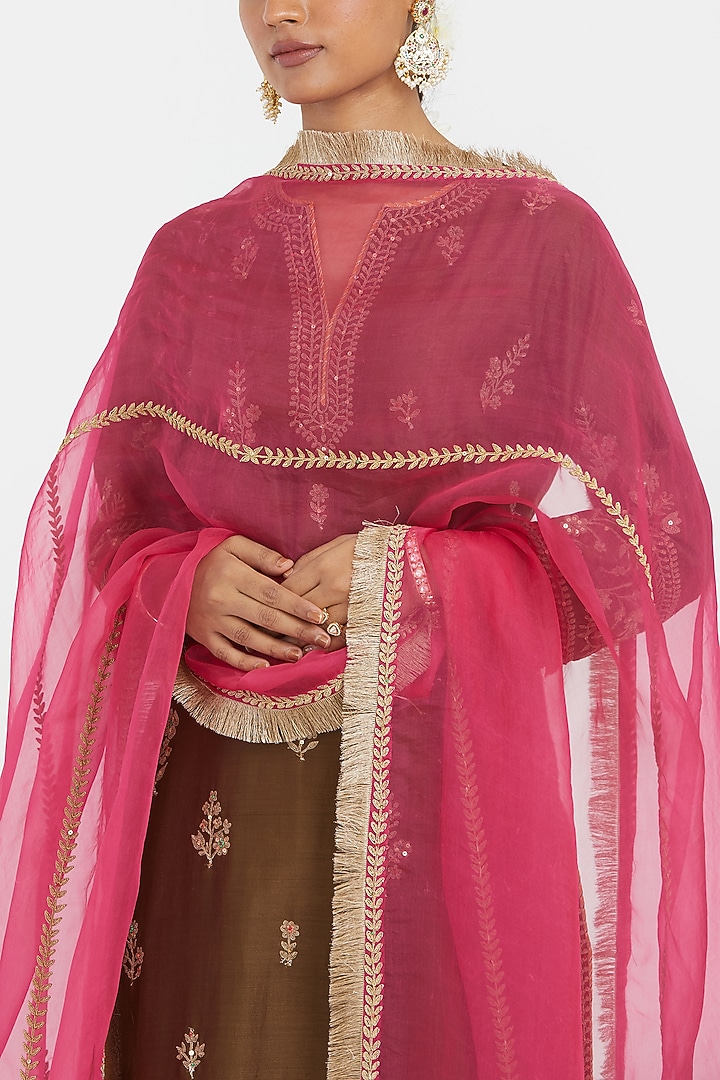 Orange Silk Organza Dori Embroidered Dupatta by Kora at Pernia's Pop Up Shop