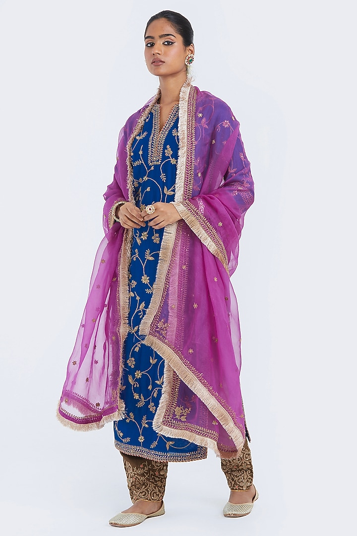Chelsea Blue Silk Chanderi Jaal Embroidered Kurta Set by Kora at Pernia's Pop Up Shop