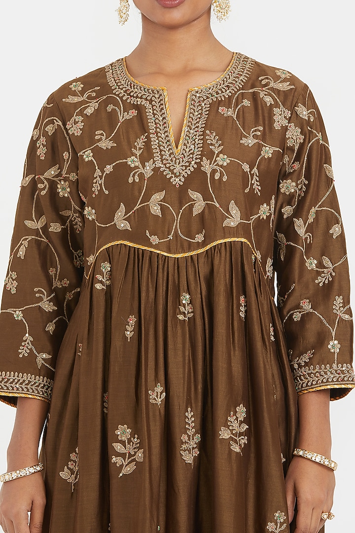 Olive Silk Chanderi Jaal Embroidered Kurta Set by Kora at Pernia's Pop Up Shop
