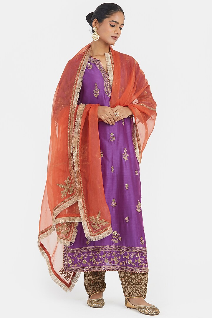 Purple Silk Chanderi Sequins Embroidered Straight Kurta Set by Kora at Pernia's Pop Up Shop