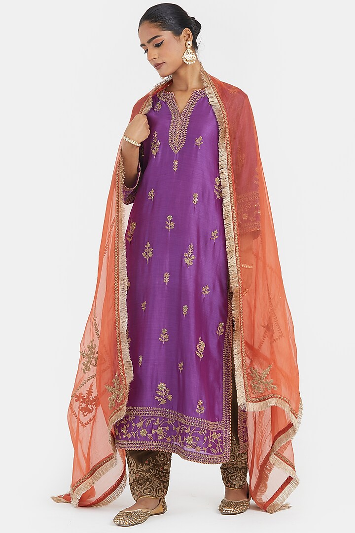Purple Silk Chanderi Sequins Embroidered Straight Kurta Set by Kora at Pernia's Pop Up Shop