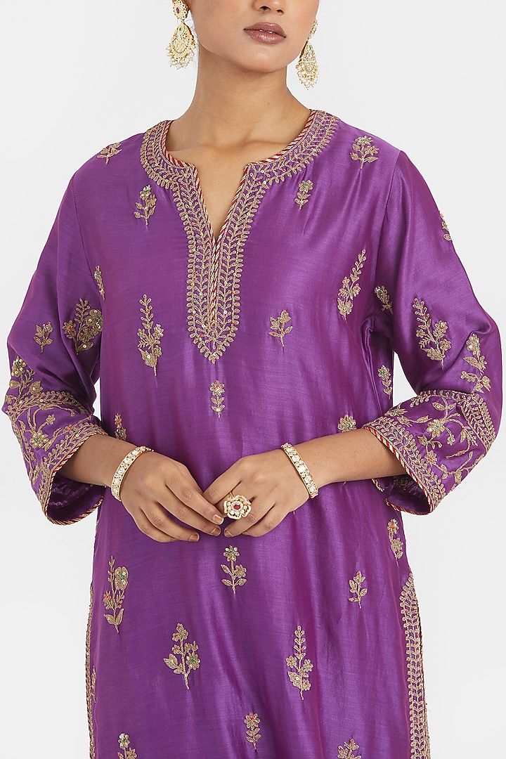 Purple Silk Chanderi Sequins Embroidered Straight Kurta Set by Kora at Pernia's Pop Up Shop