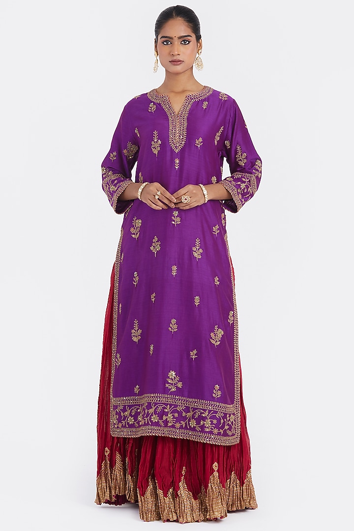 Purple Silk Chanderi Sequins Embroidered Straight Kurta by Kora at Pernia's Pop Up Shop