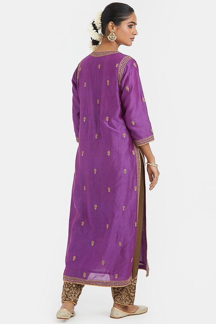 Purple Silk Chanderi Sequins Embroidered Straight Kurta Set by Kora at Pernia's Pop Up Shop