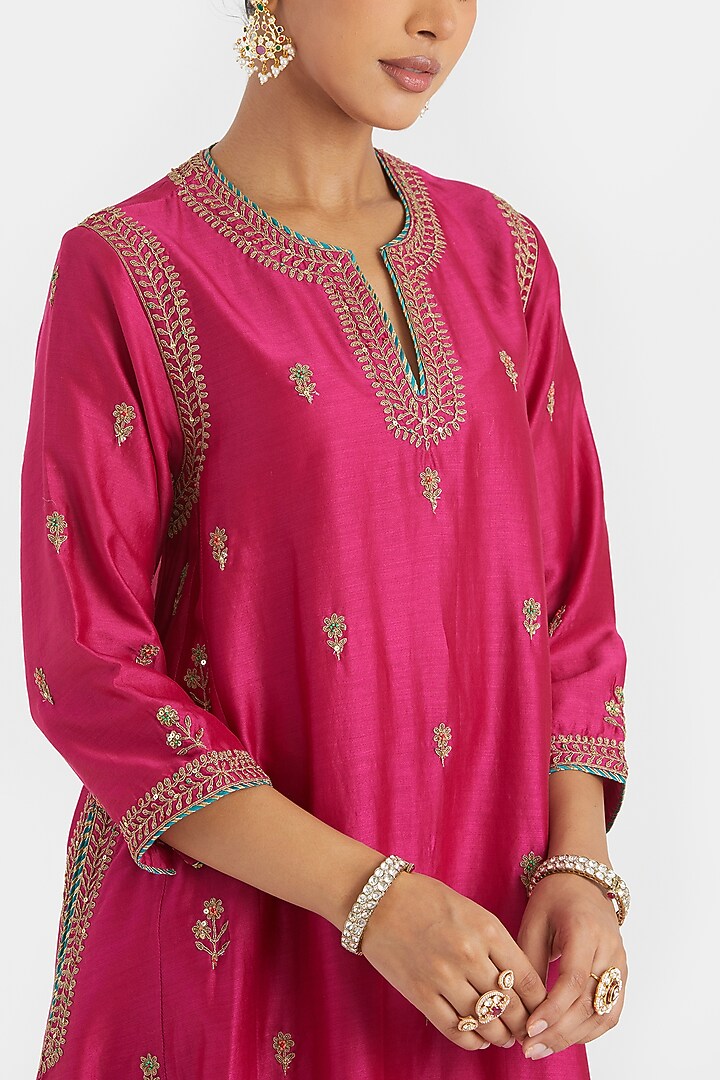 Fuchsia Silk Chanderi Sequins Embroidered A-Line Short Kurta by Kora at Pernia's Pop Up Shop