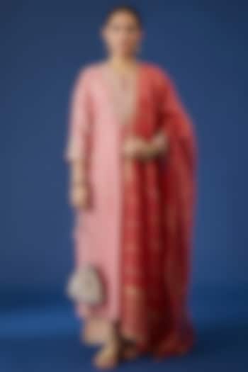 Pink Embroidered Kurta Set by Kora at Pernia's Pop Up Shop