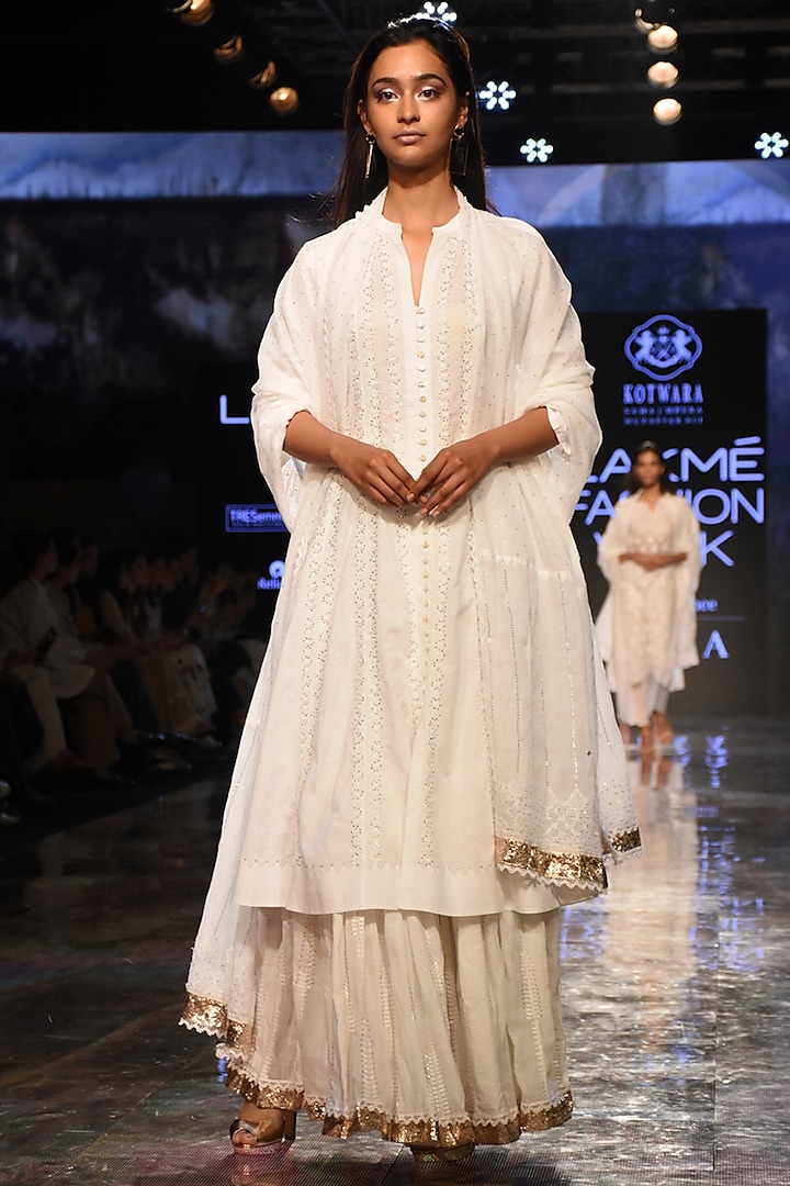 White Embroidered & Pleated Choga With Pants & Dupatta by House of Kotwara at Pernia's Pop Up Shop