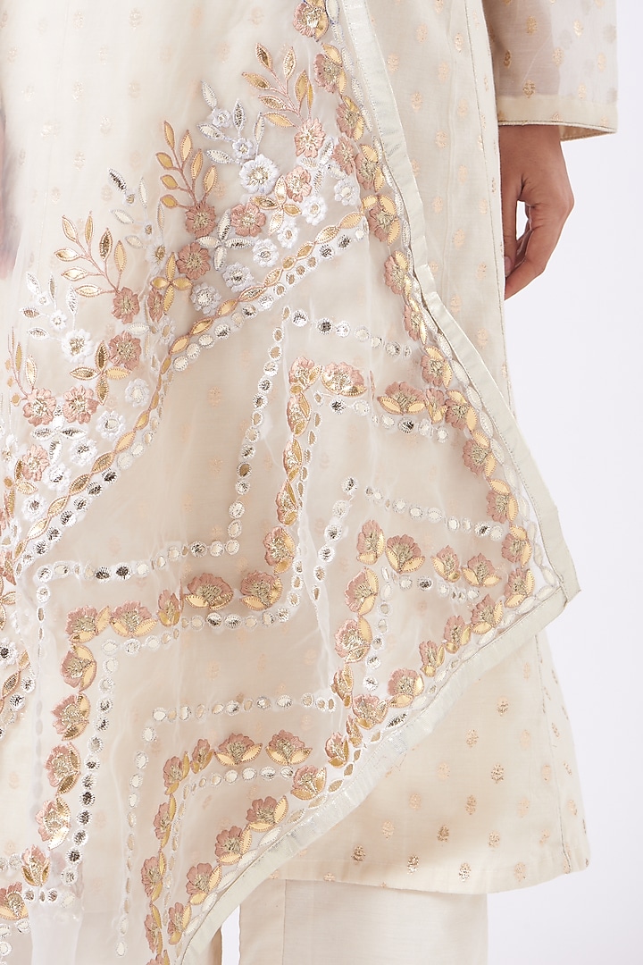 White Banarasi Brocade Chanderi A-Line Kurta Set by Kovet at Pernia's Pop Up Shop