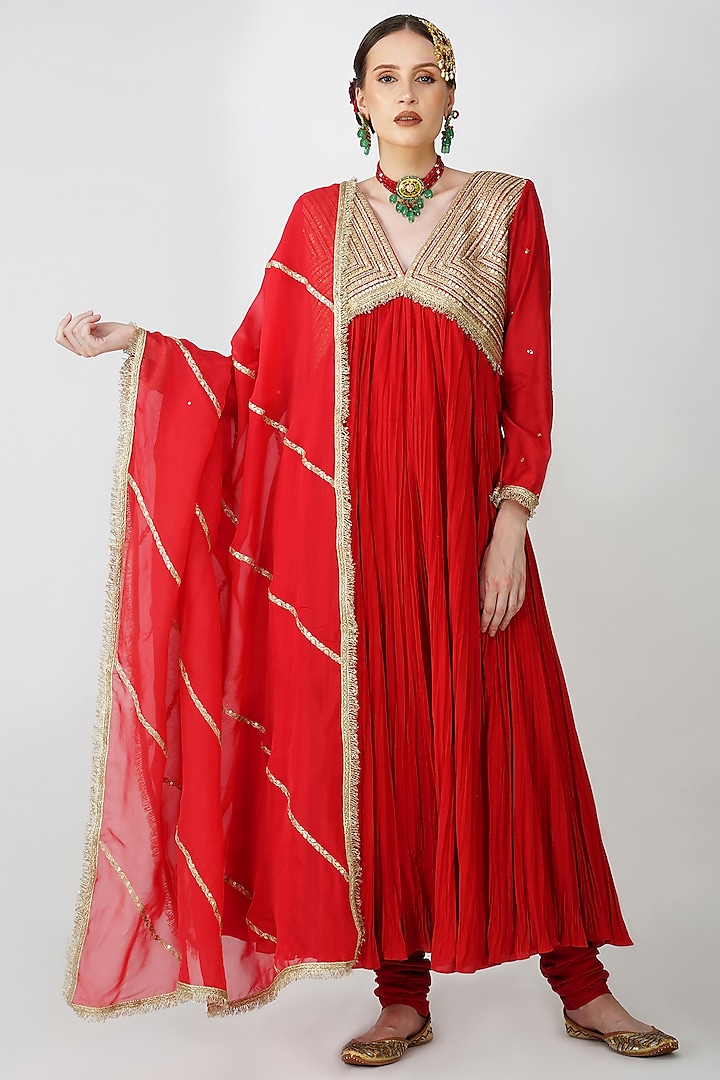 Red Banarasi Silk & Organza Embroidered Crinkled Anarkali Set by Kovet at Pernia's Pop Up Shop