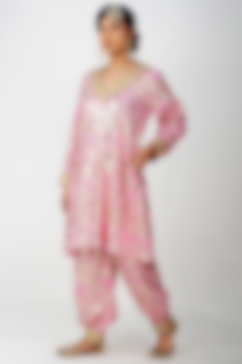 Baby Pink Cotton Jacquard Embroidered Kurta Set by Kovet at Pernia's Pop Up Shop